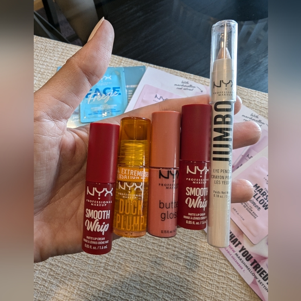 NYX Primer, Lips, Eyepencil lot - Picture 15 of 16